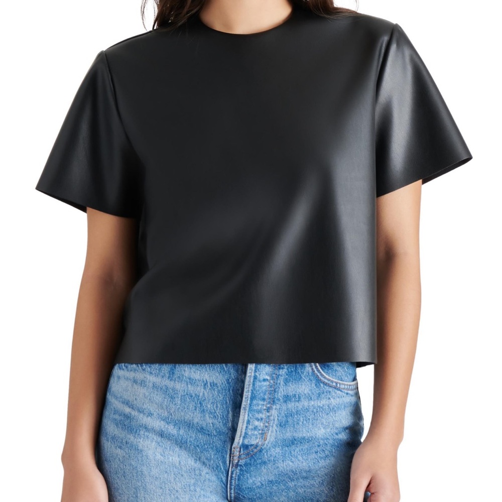 Steve Madden Black Short Sleeve Top